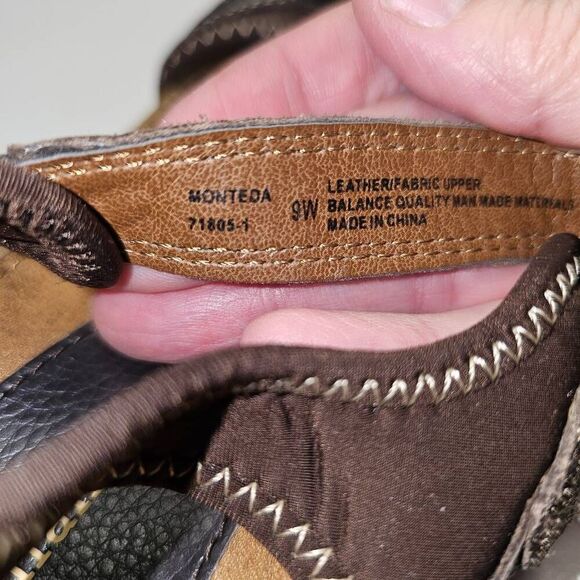 Women's NATURALIZER Monteda Leather Ankle Strap Brown Sport Sandals Size 9 - Picture 10 of 10